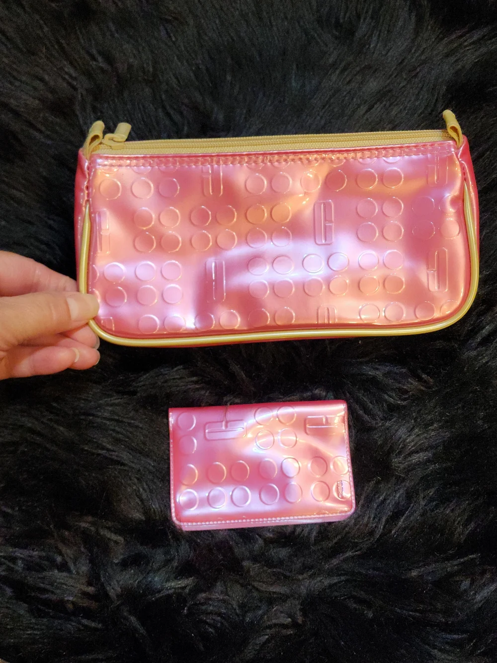 Clinique Hot Pink Cosmetic Pouch Set with Card Case - Picture 3 of 16